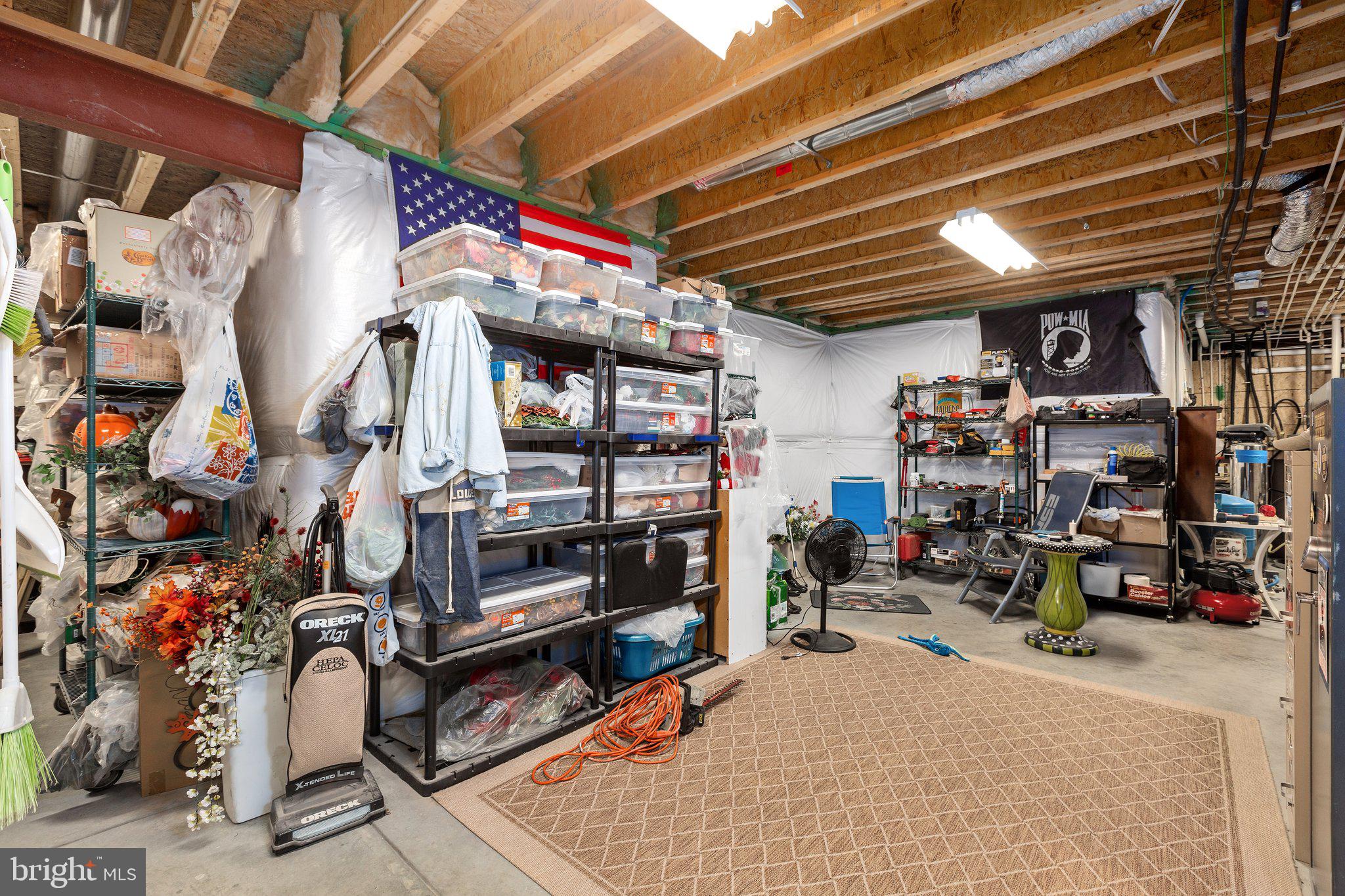 SOUTHERN HILLS ESTATES - Residential