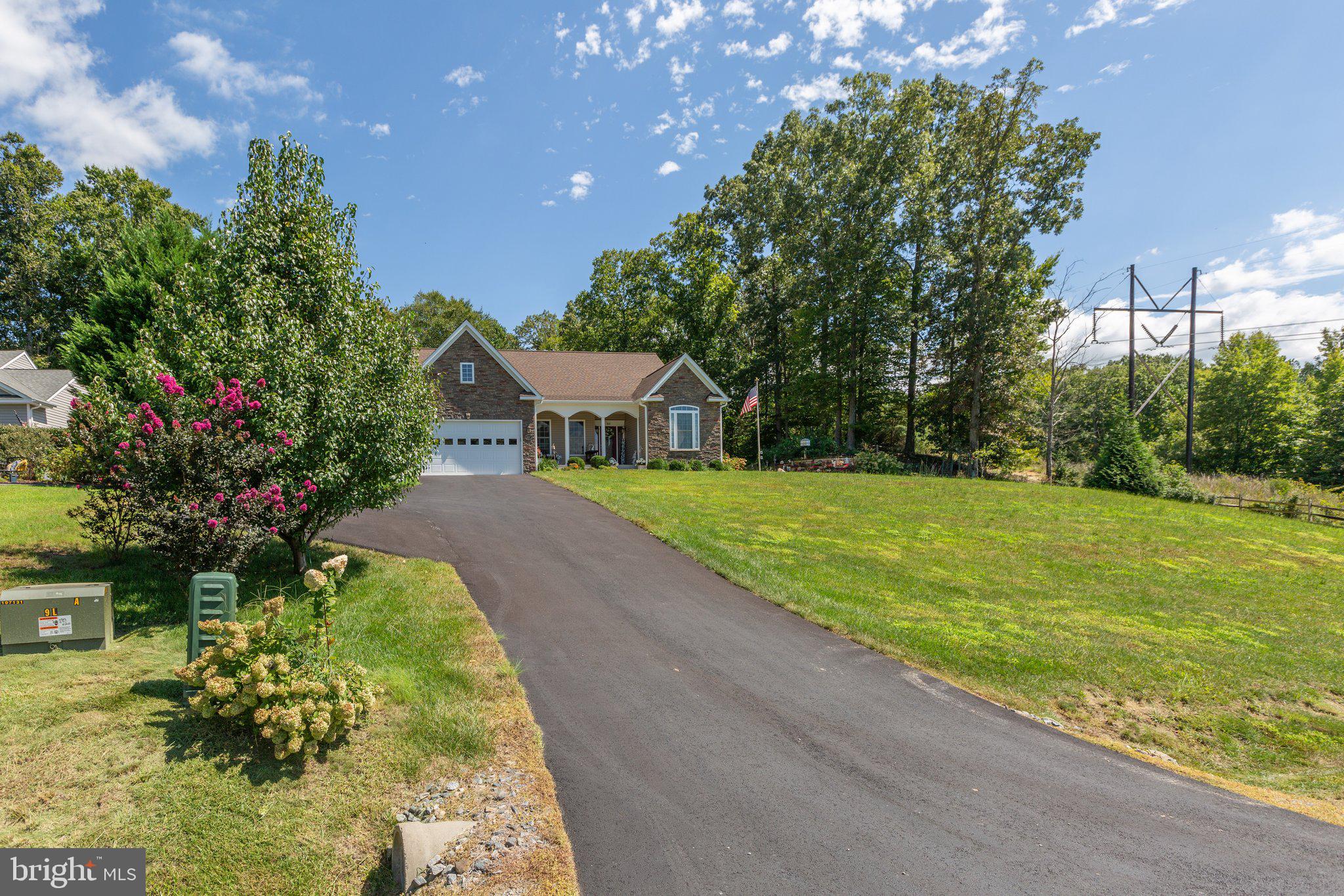 SOUTHERN HILLS ESTATES - Residential