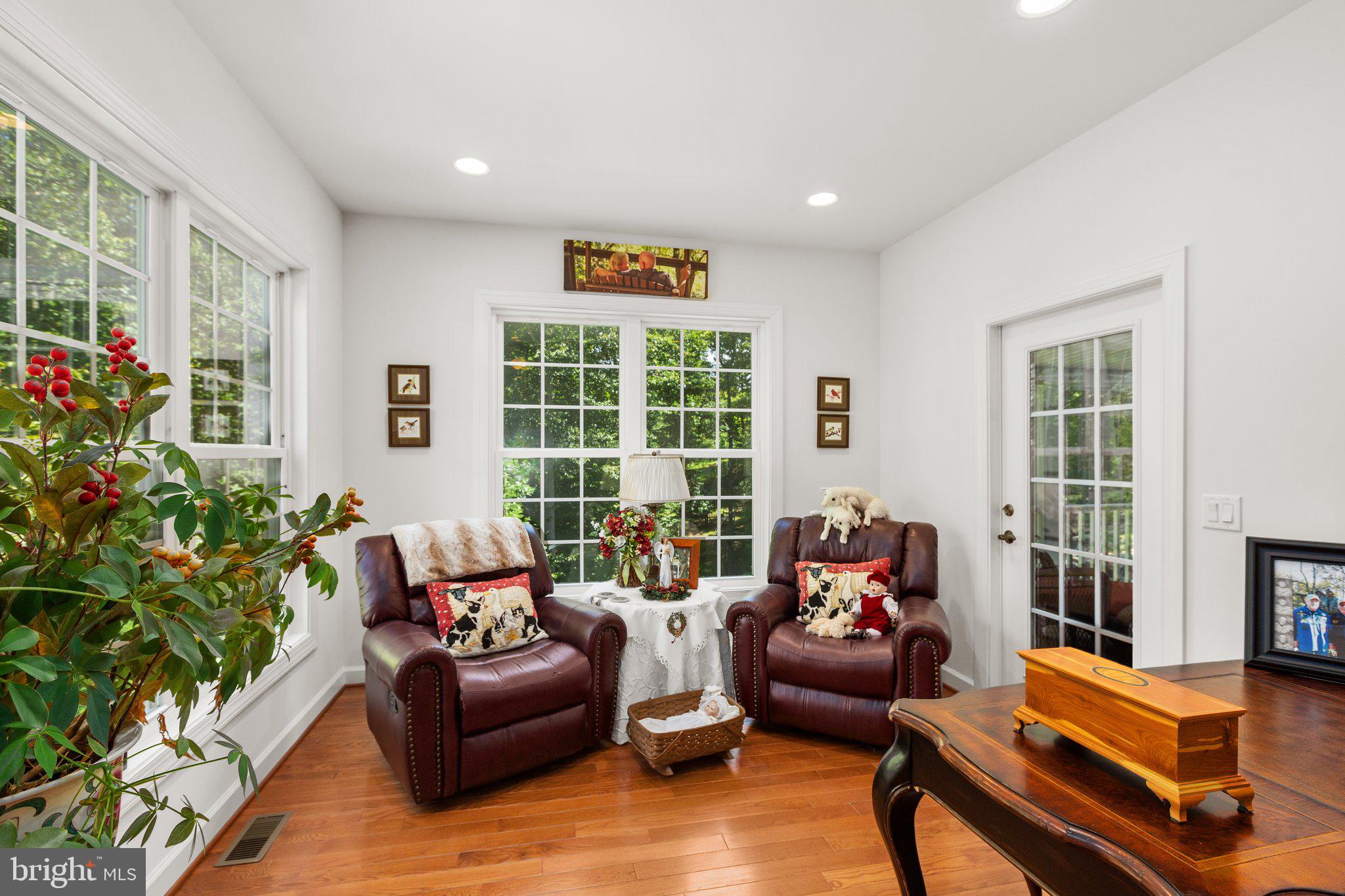 SOUTHERN HILLS ESTATES - Residential