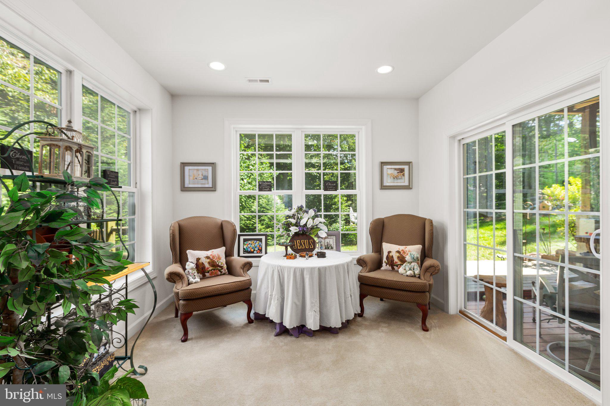 SOUTHERN HILLS ESTATES - Residential