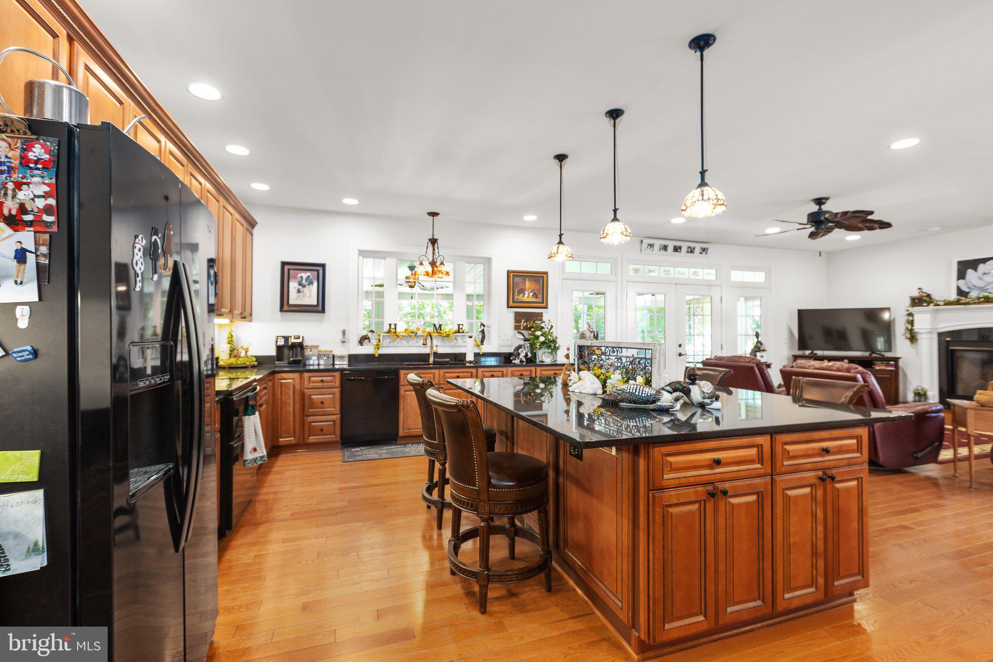 SOUTHERN HILLS ESTATES - Residential