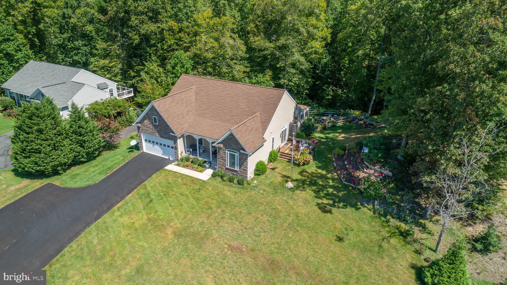 SOUTHERN HILLS ESTATES - Residential