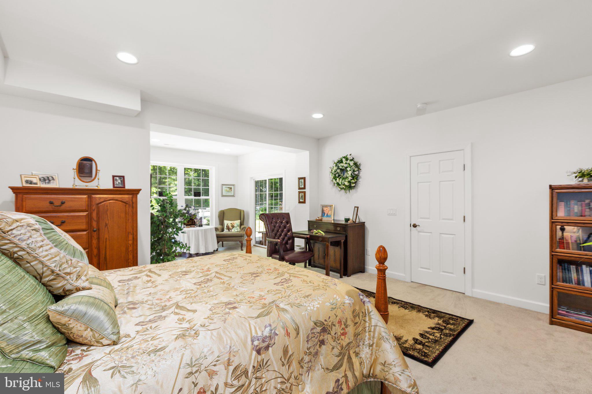 SOUTHERN HILLS ESTATES - Residential