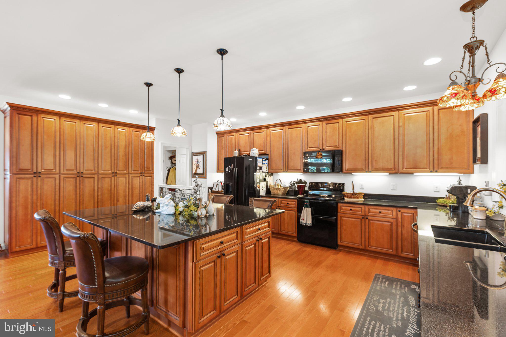 SOUTHERN HILLS ESTATES - Residential