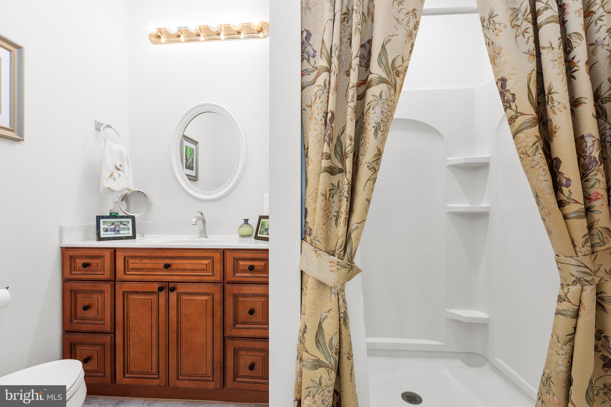 SOUTHERN HILLS ESTATES - Residential