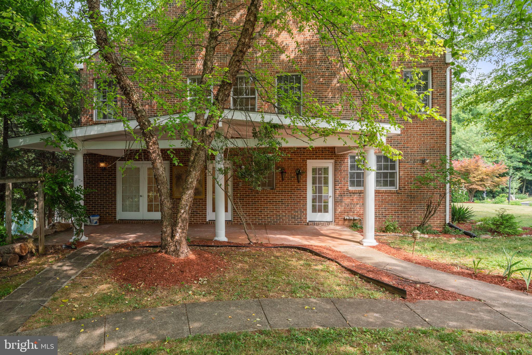 PT ROCKVILLE OUT RES. 3 - Residential