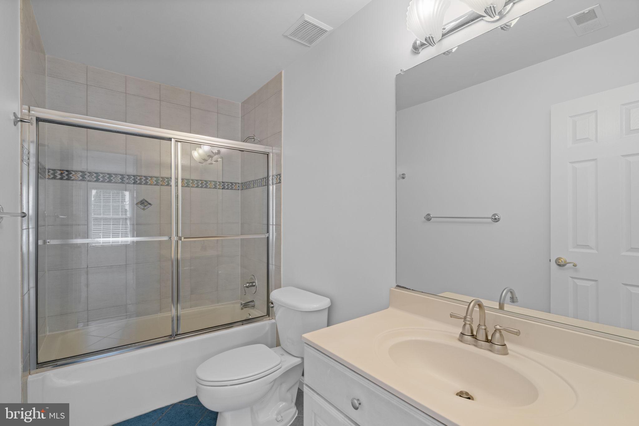 PT ROCKVILLE OUT RES. 3 - Residential