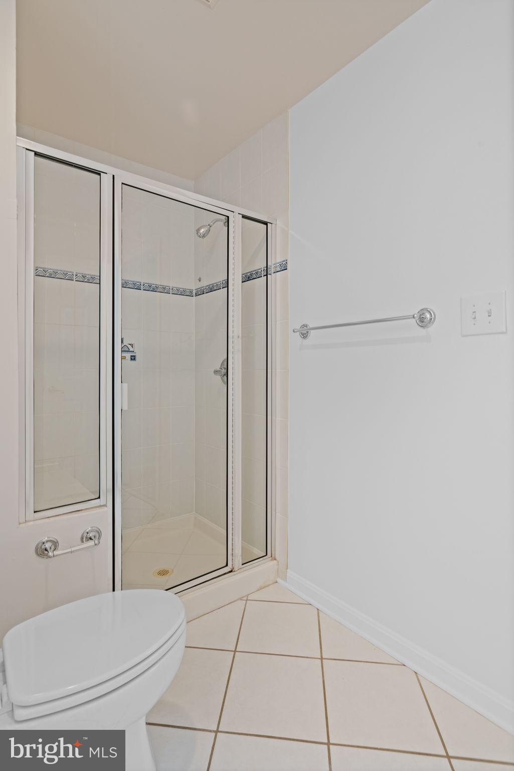 PT ROCKVILLE OUT RES. 3 - Residential