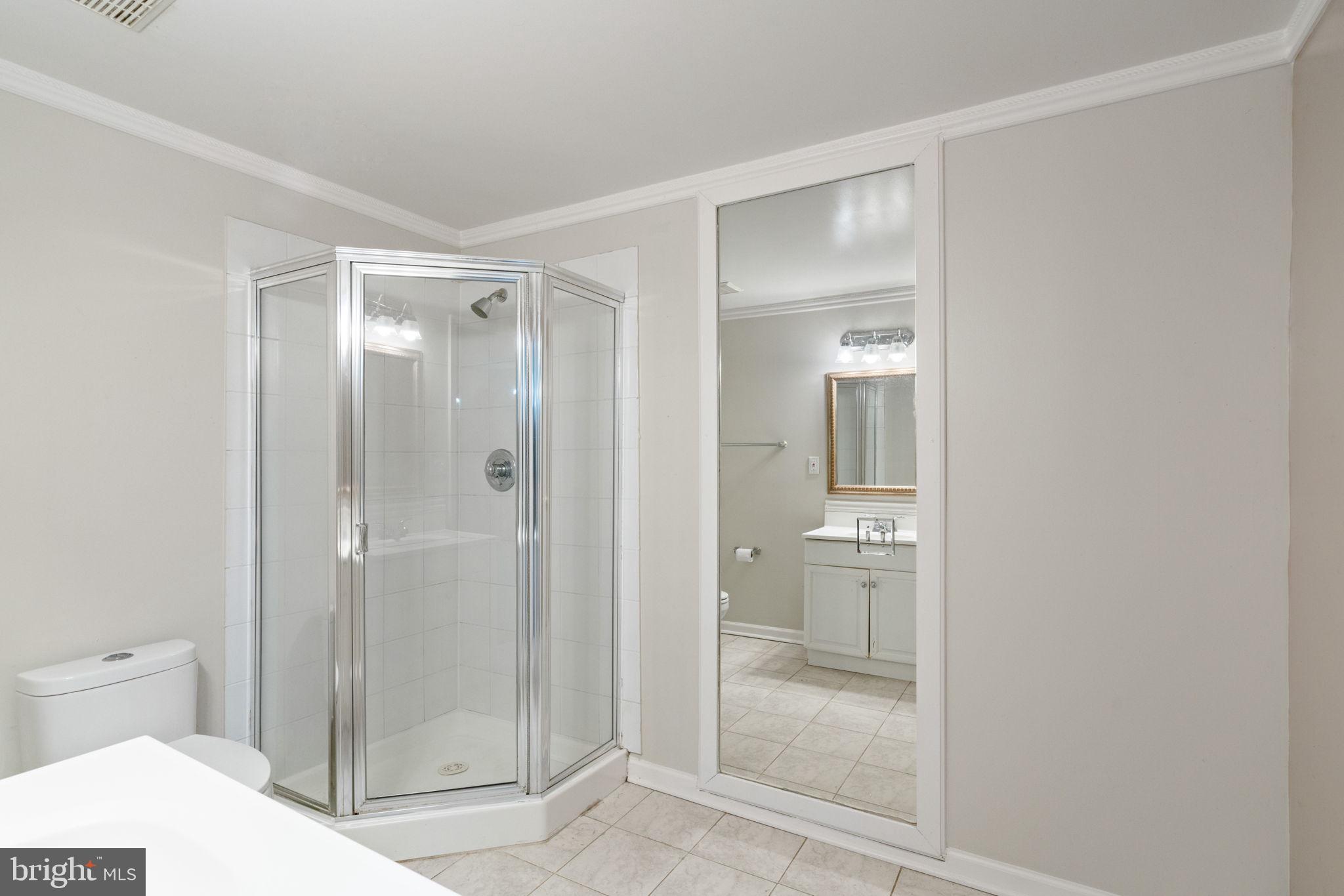 PT ROCKVILLE OUT RES. 3 - Residential