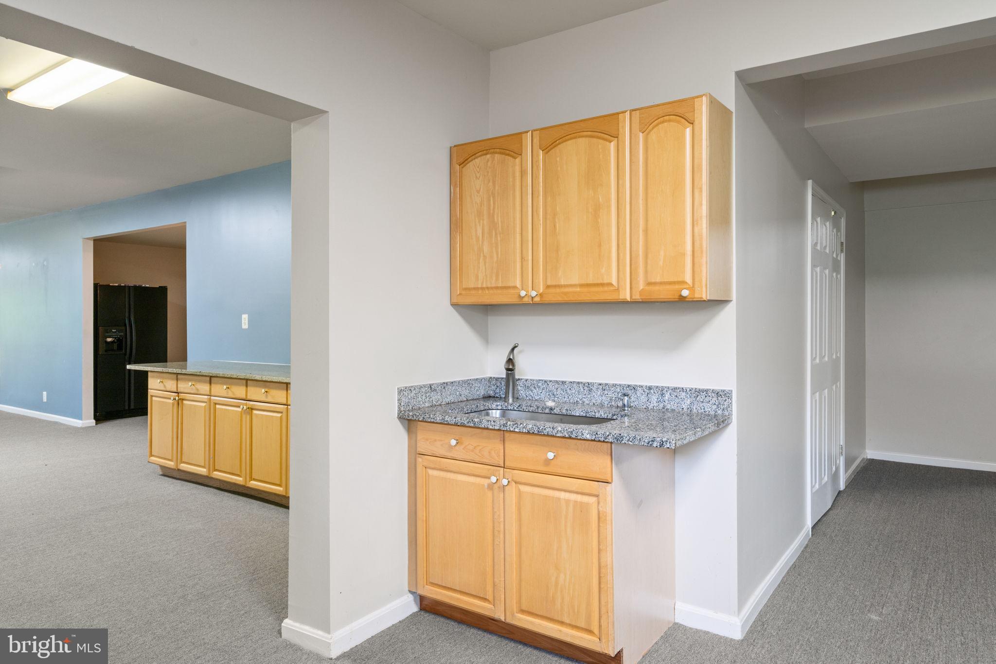 PT ROCKVILLE OUT RES. 3 - Residential