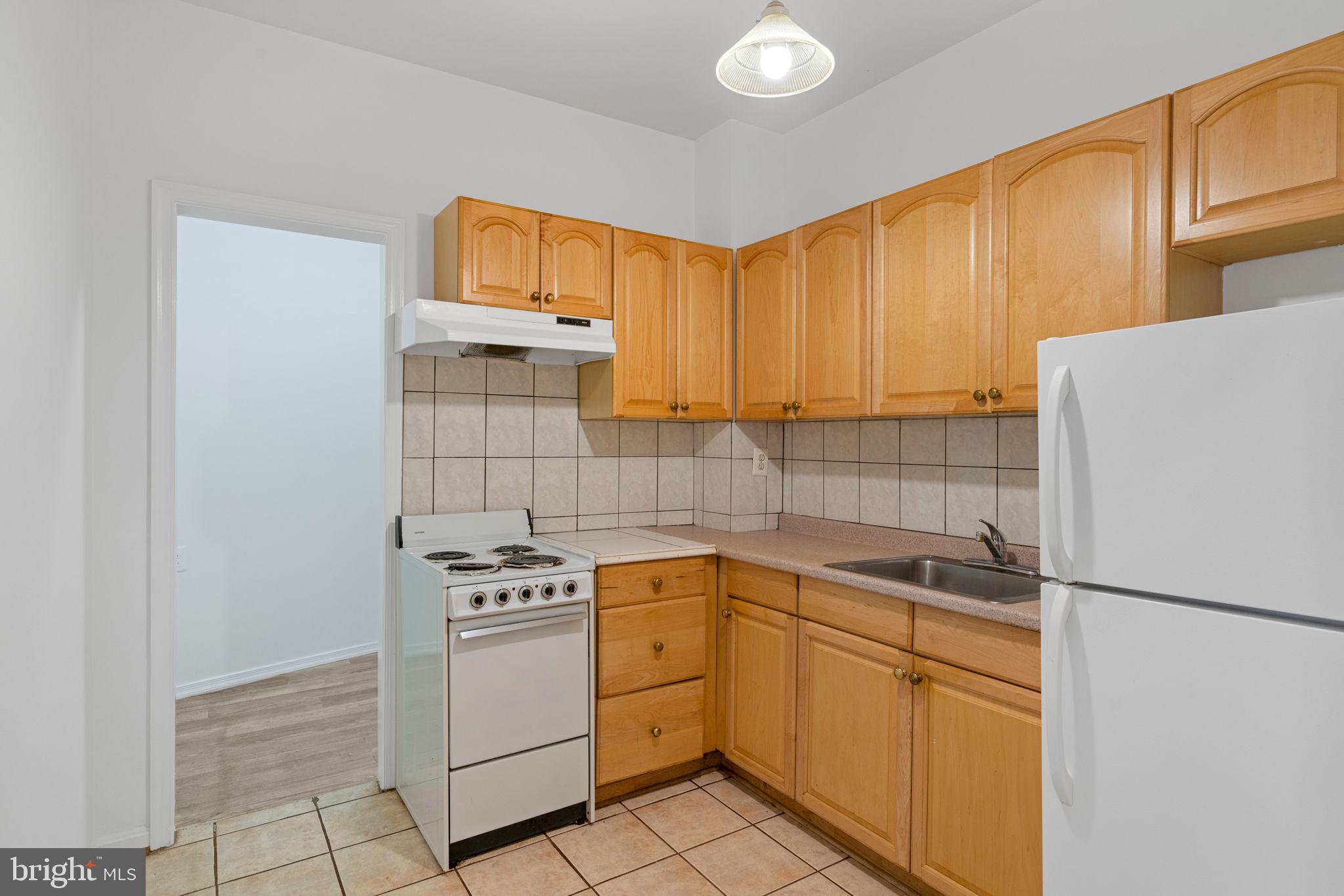 PT ROCKVILLE OUT RES. 3 - Residential