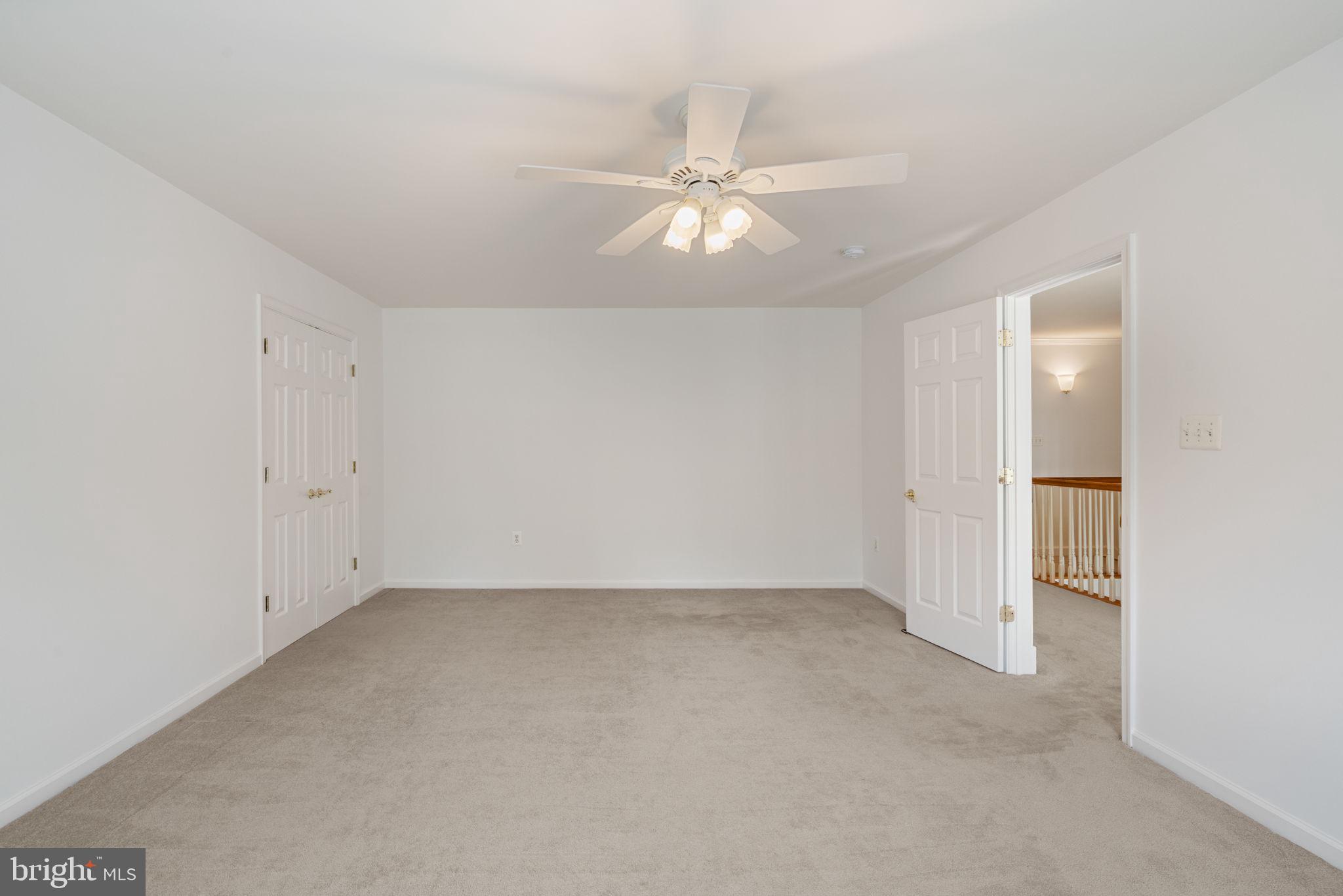 PT ROCKVILLE OUT RES. 3 - Residential