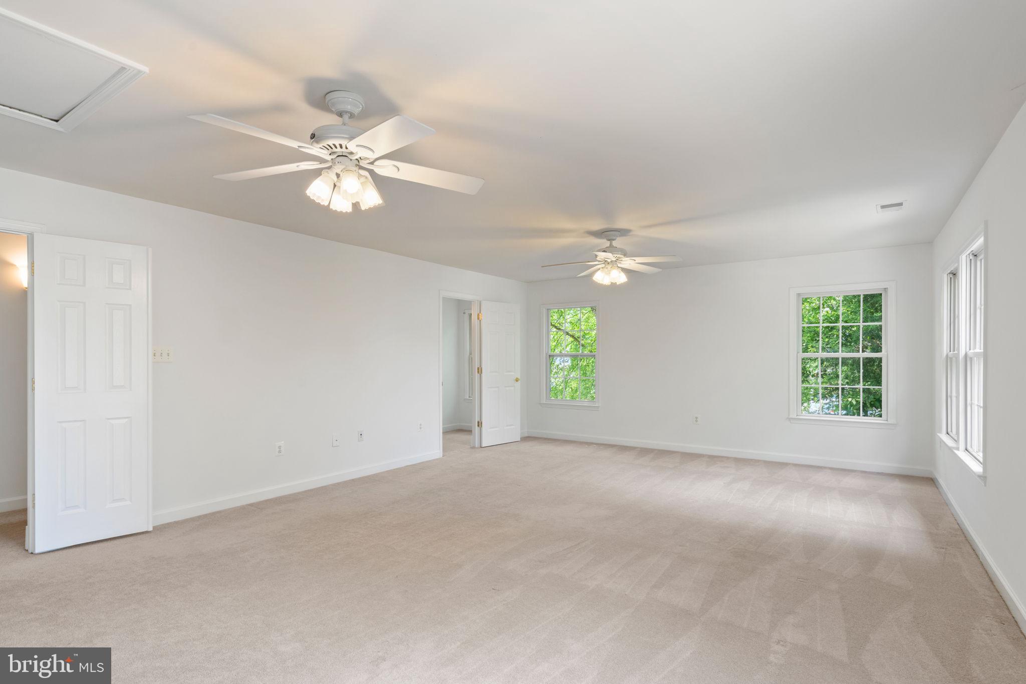 PT ROCKVILLE OUT RES. 3 - Residential