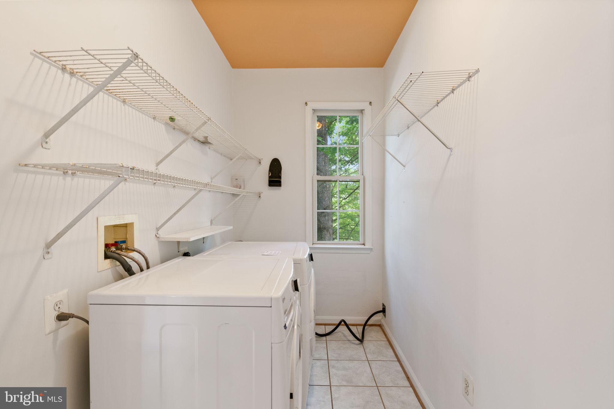 PT ROCKVILLE OUT RES. 3 - Residential