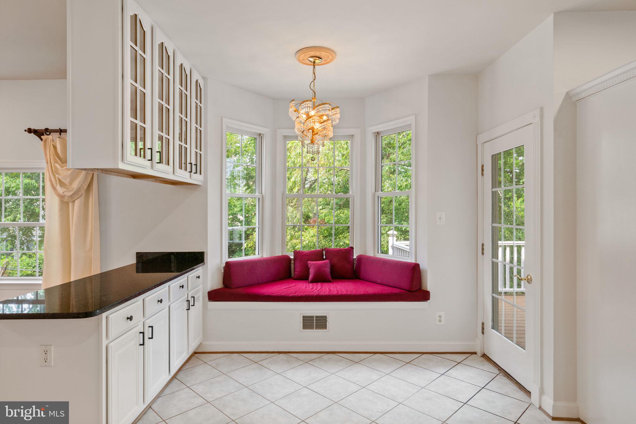 PT ROCKVILLE OUT RES. 3 - Residential