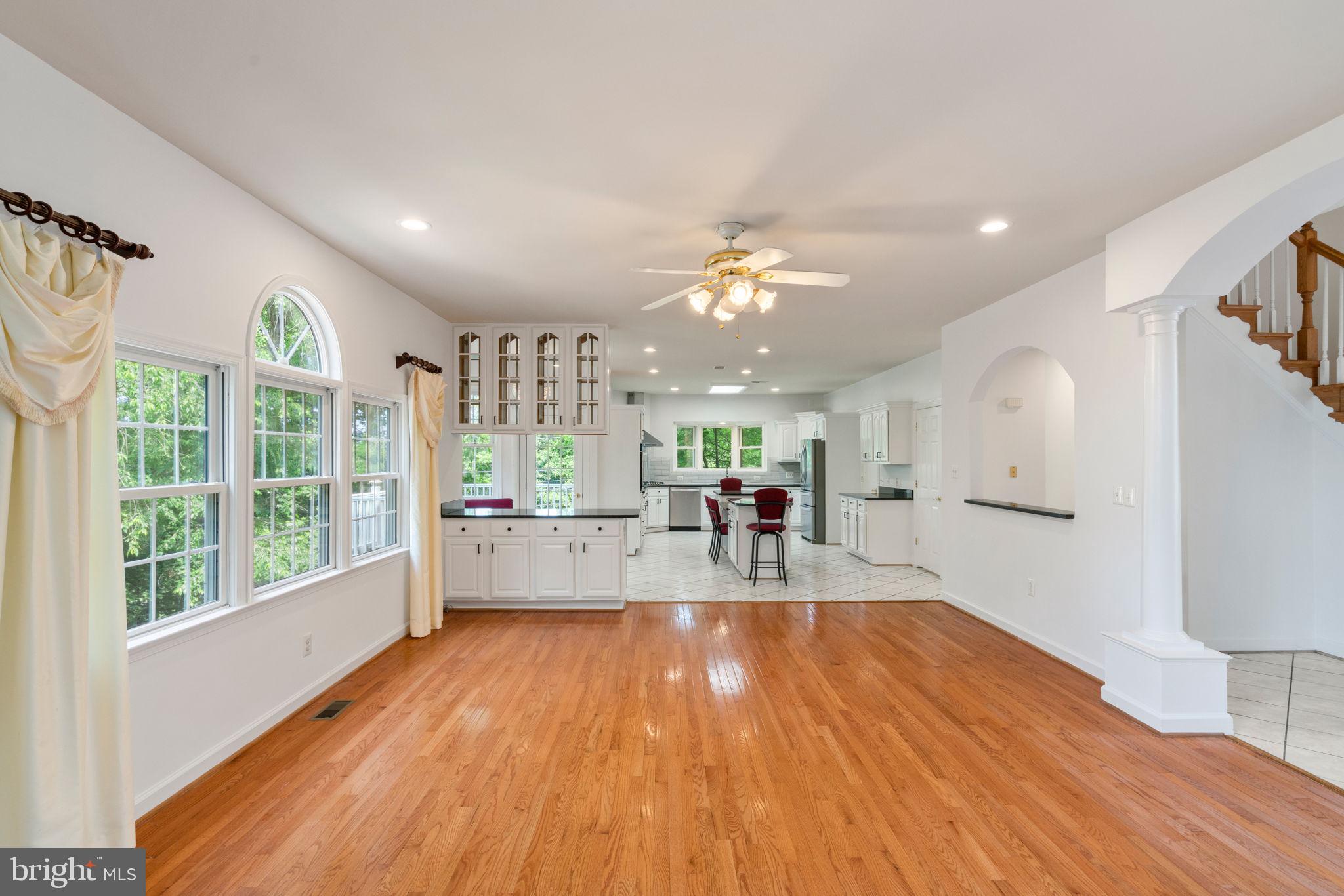 PT ROCKVILLE OUT RES. 3 - Residential