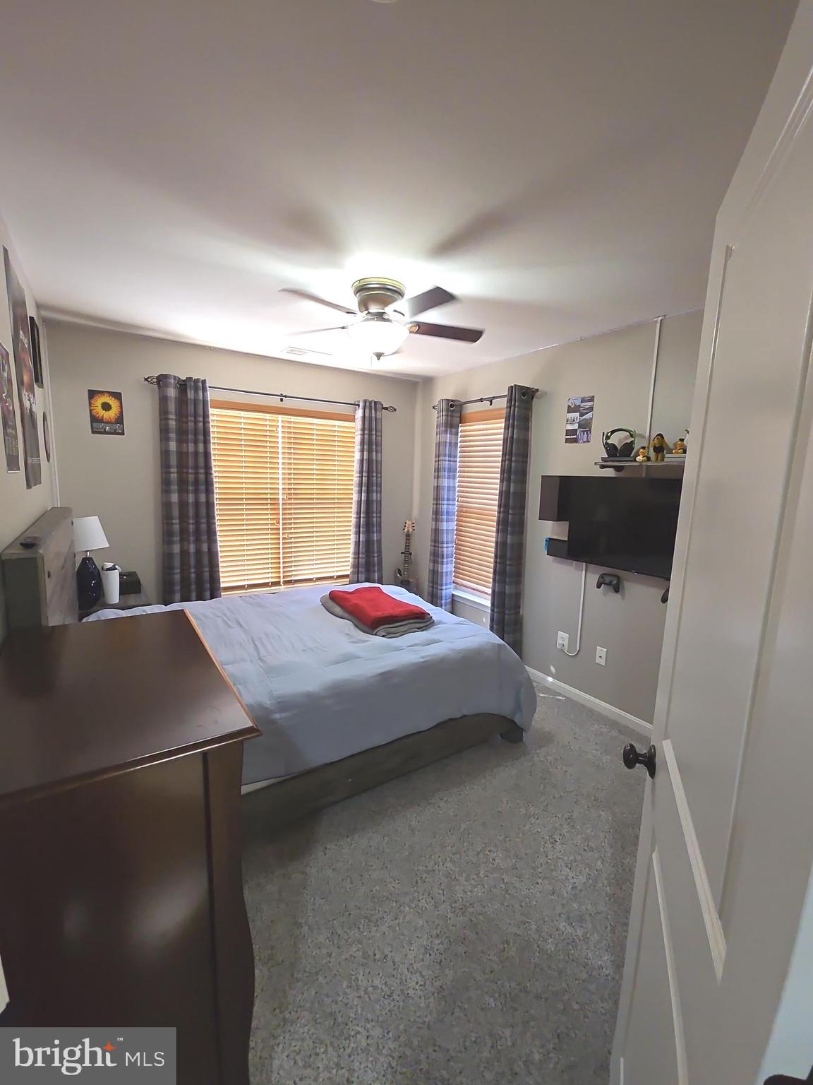 PEMBROOKE/VICTORY LAKES - Residential