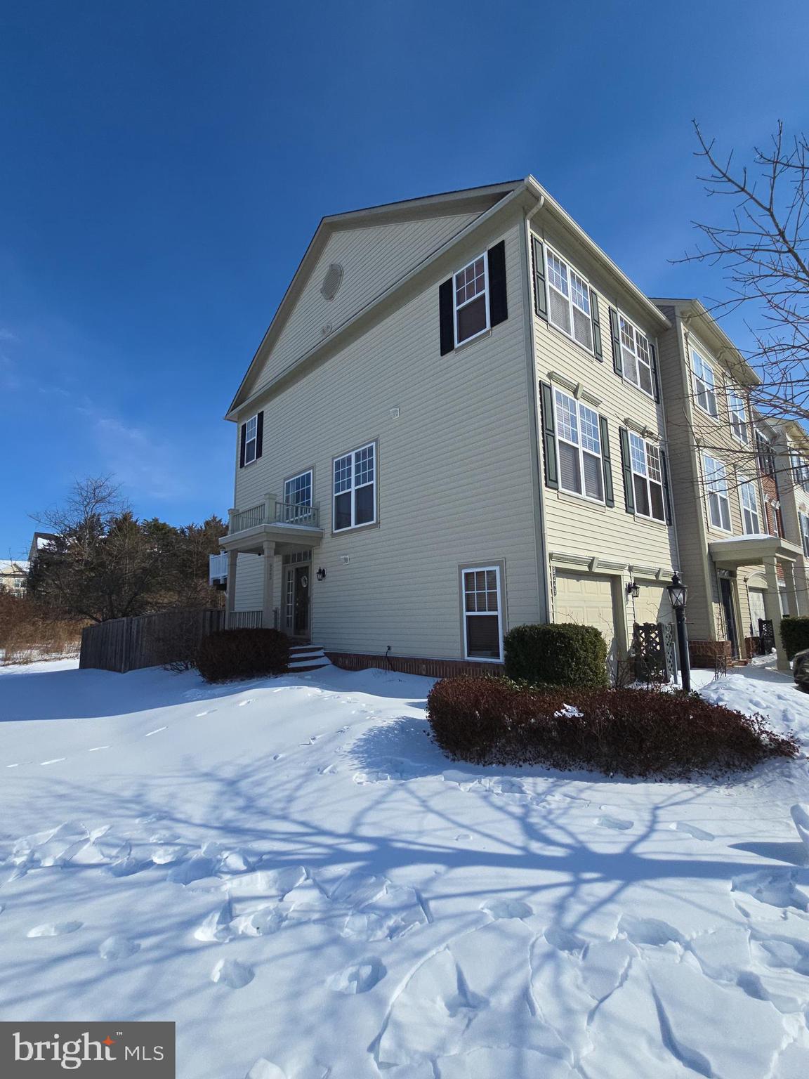 PEMBROOKE/VICTORY LAKES - Residential