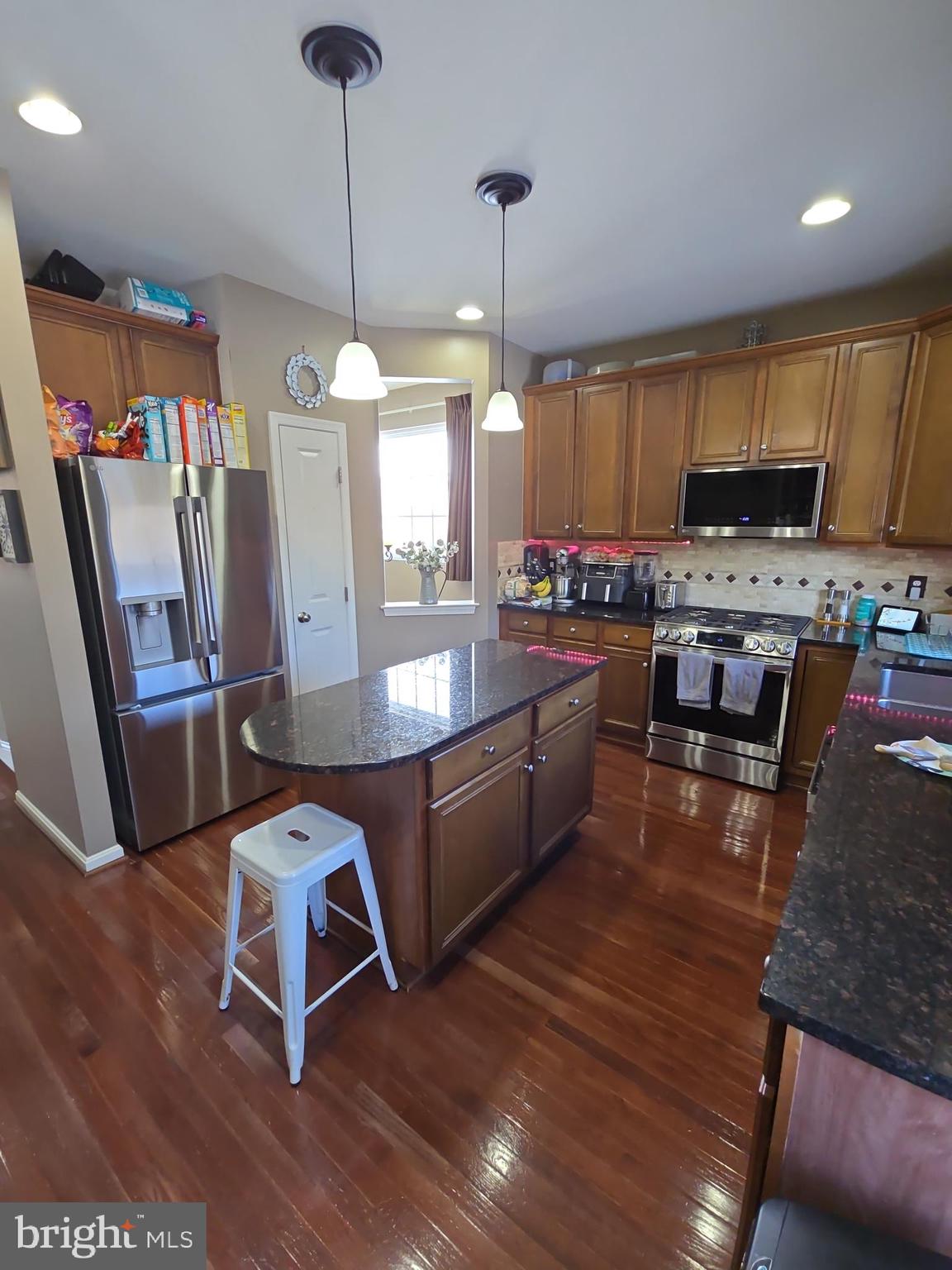 PEMBROOKE/VICTORY LAKES - Residential