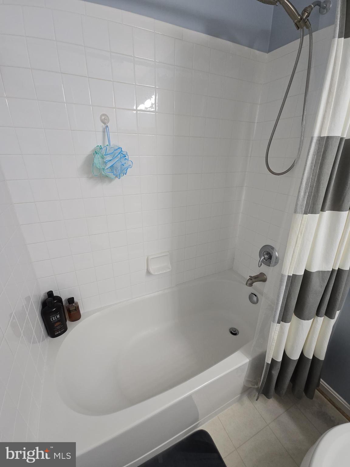 PEMBROOKE/VICTORY LAKES - Residential