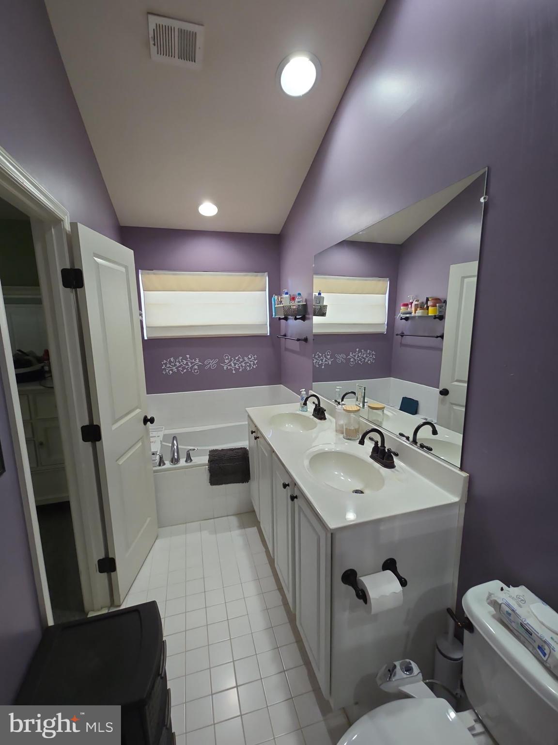 PEMBROOKE/VICTORY LAKES - Residential