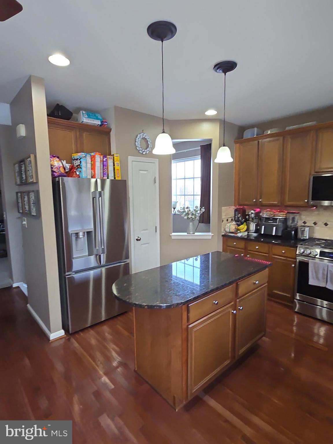 PEMBROOKE/VICTORY LAKES - Residential