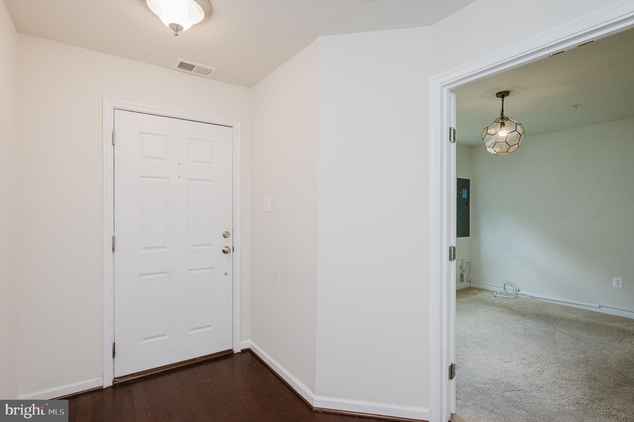 7228 BARRBERRY LANE