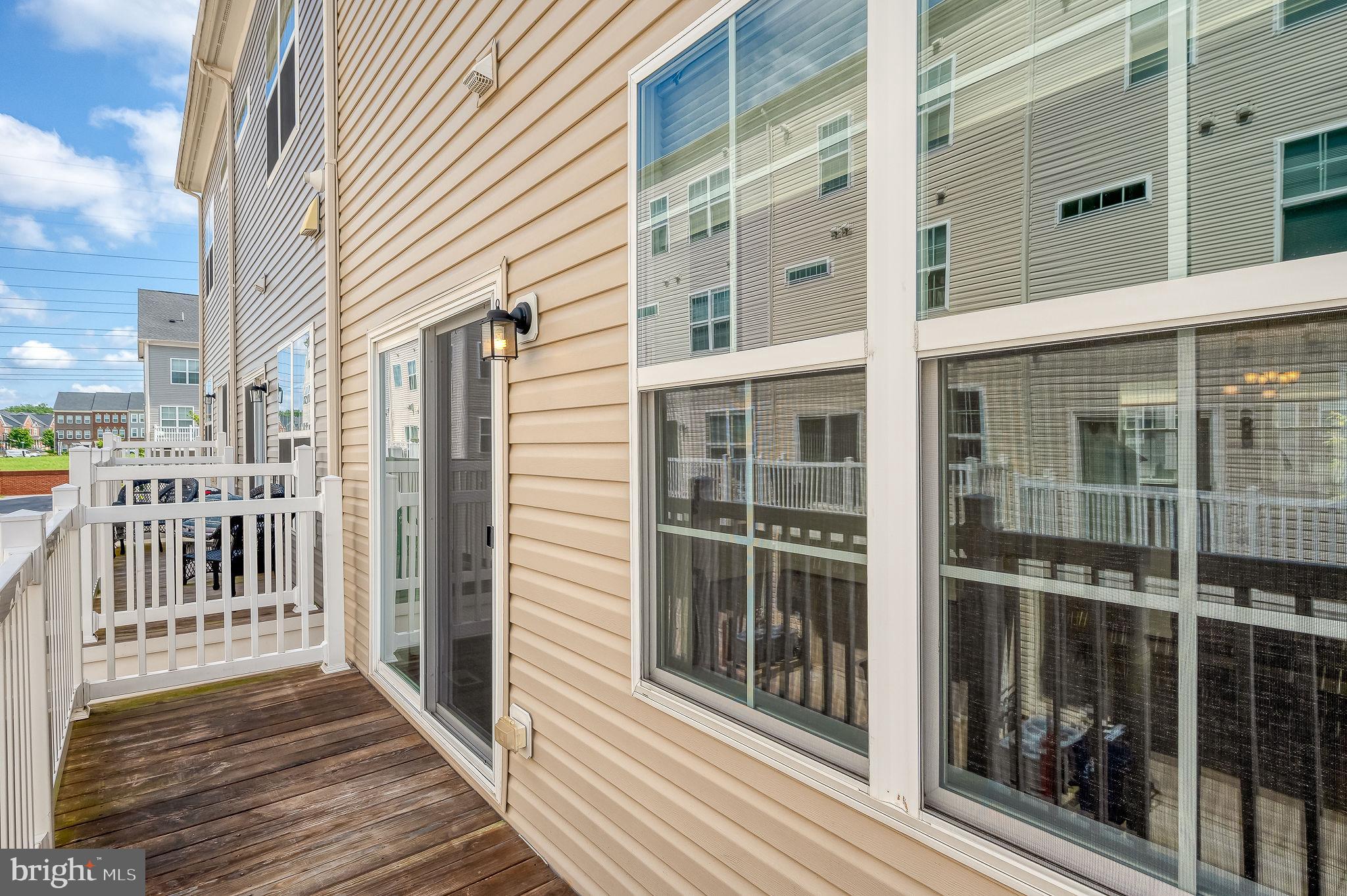 BRICK YARD STATION - Residential