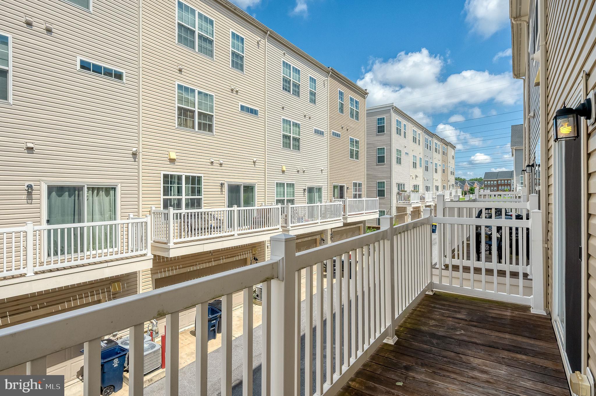 BRICK YARD STATION - Residential