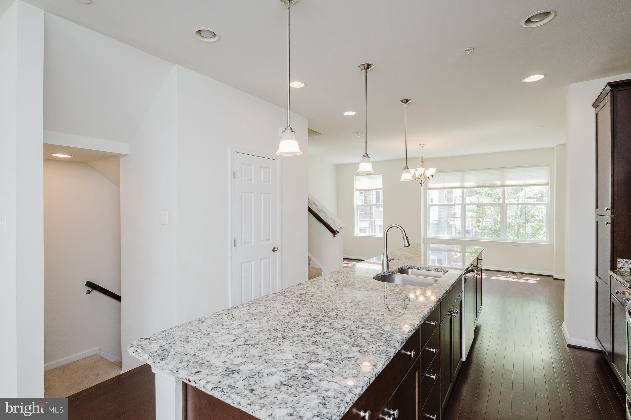 BRICK YARD STATION - Residential