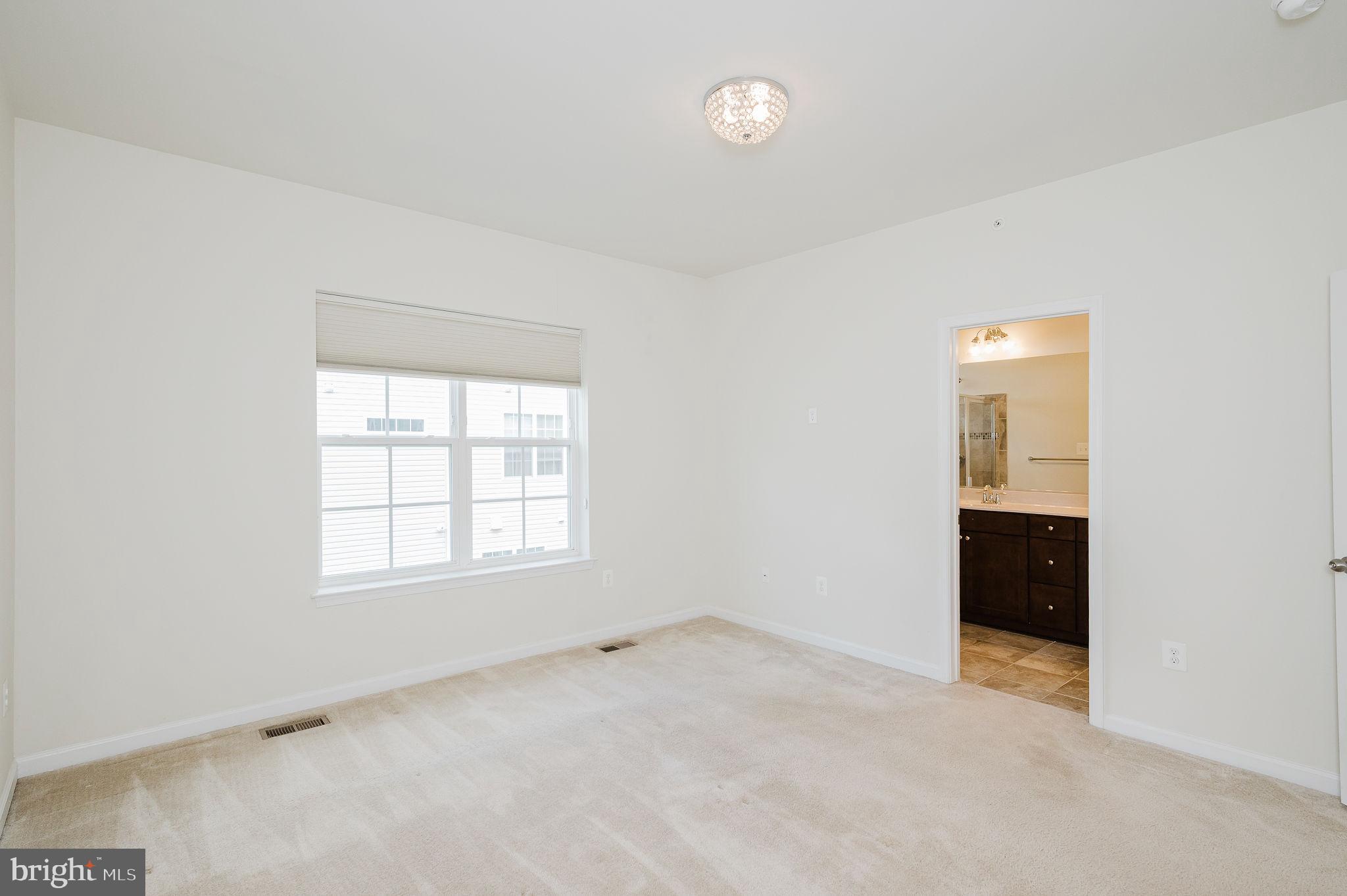 BRICK YARD STATION - Residential