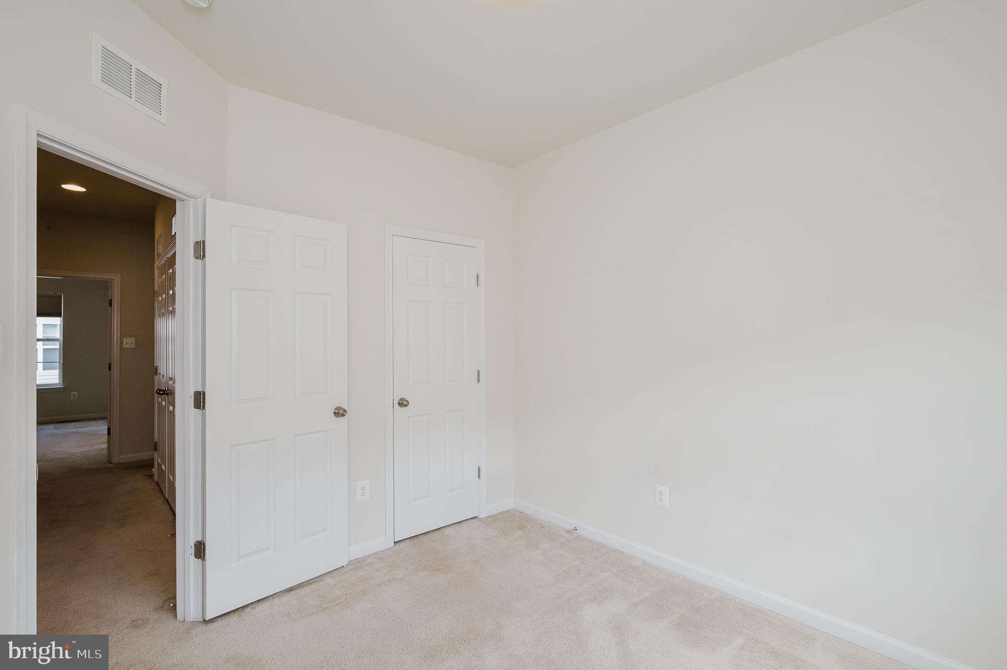 BRICK YARD STATION - Residential