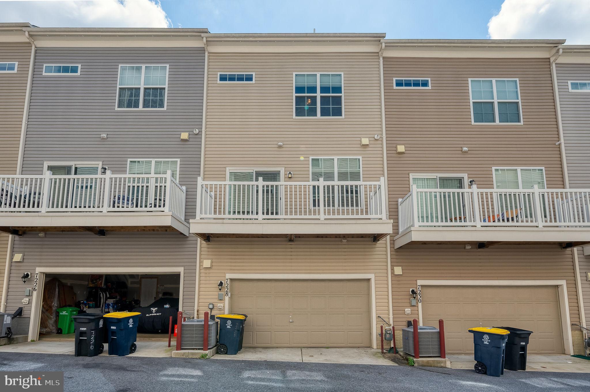 BRICK YARD STATION - Residential