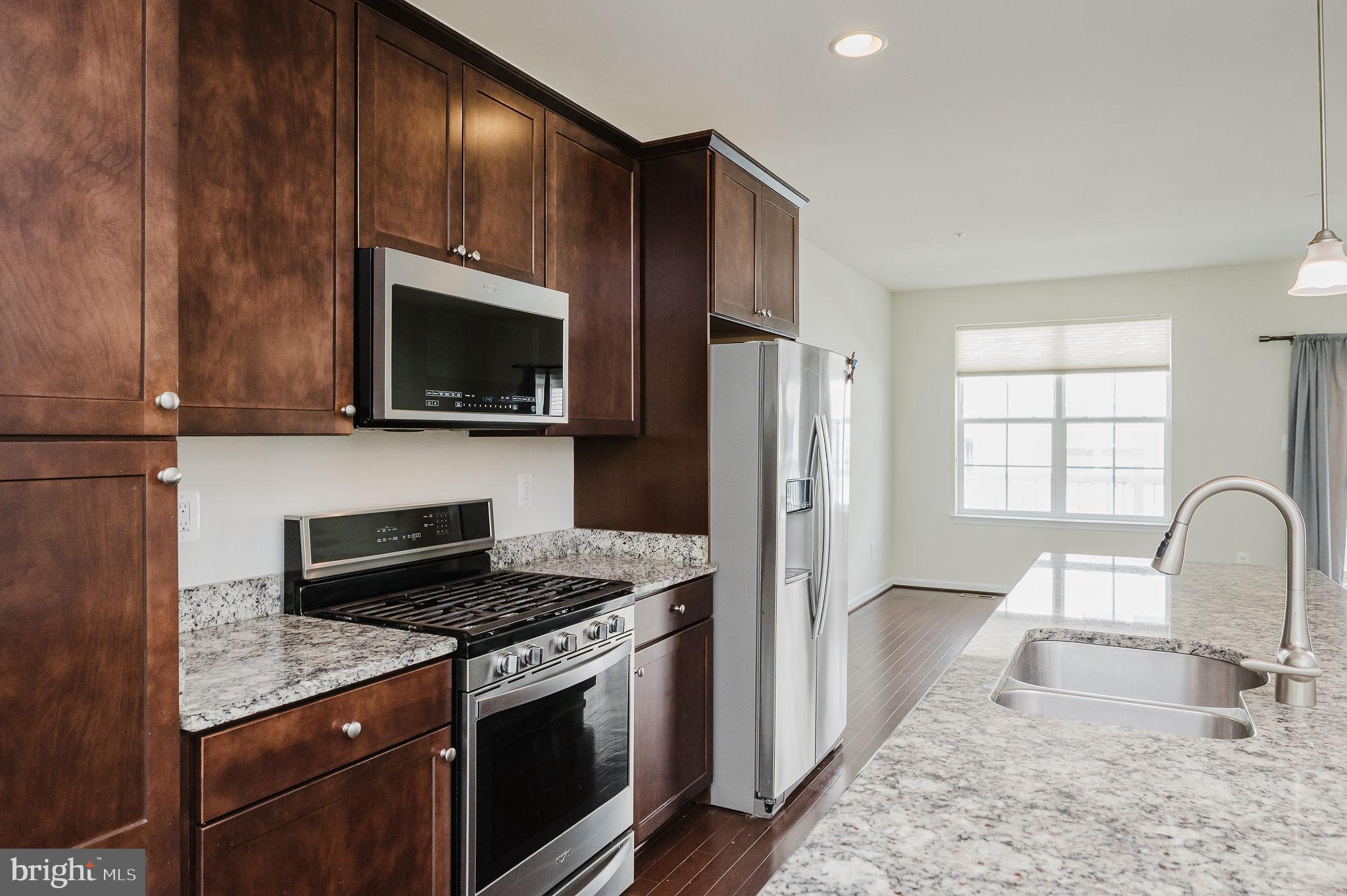 BRICK YARD STATION - Residential