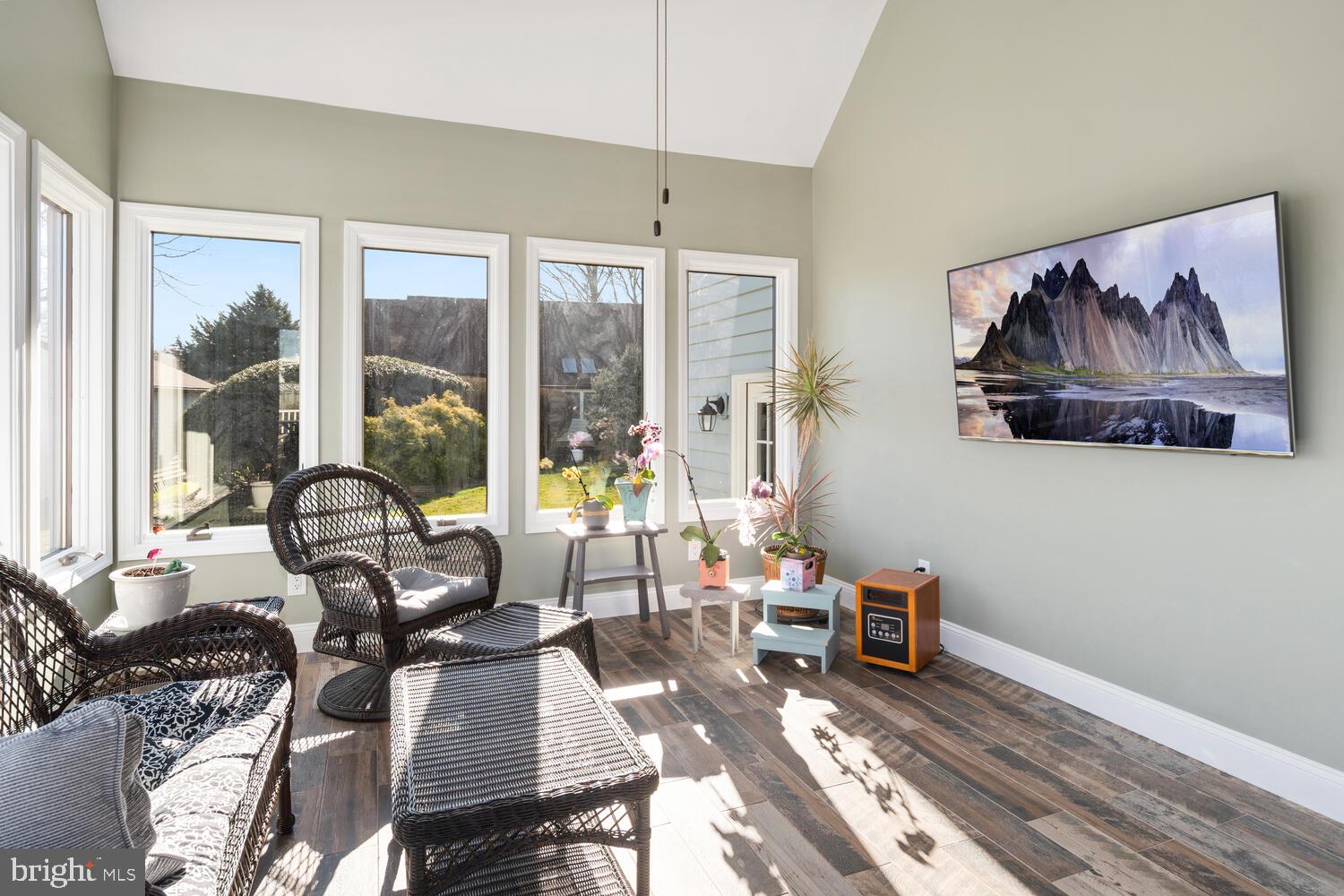 TOWER GARDENS - Residential