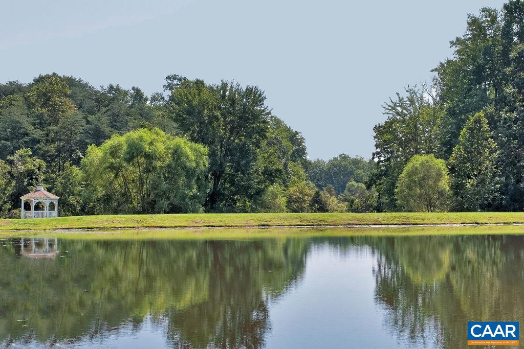 GRAYROCK - Residential