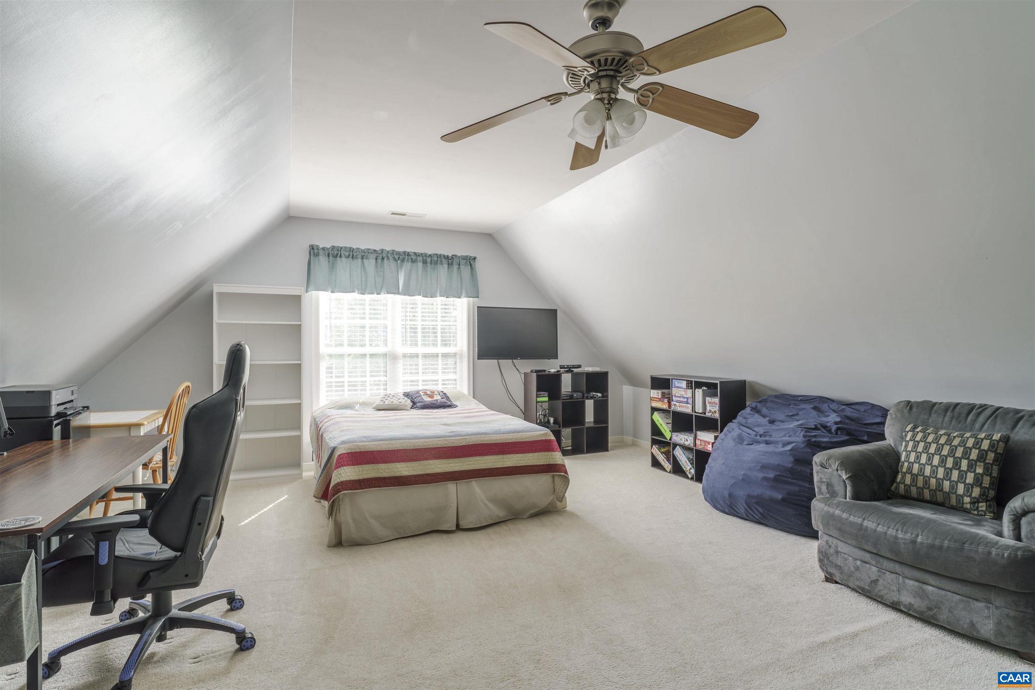 GRAYROCK - Residential