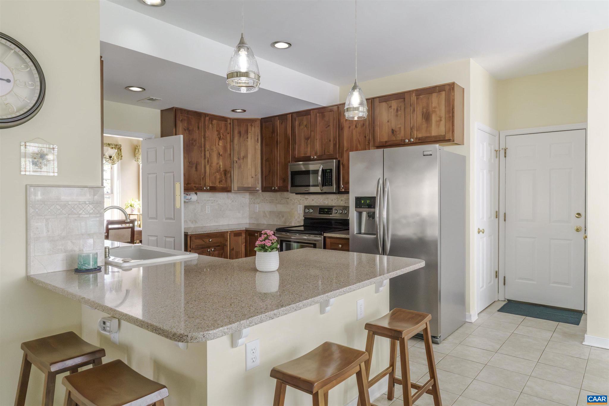 GRAYROCK - Residential