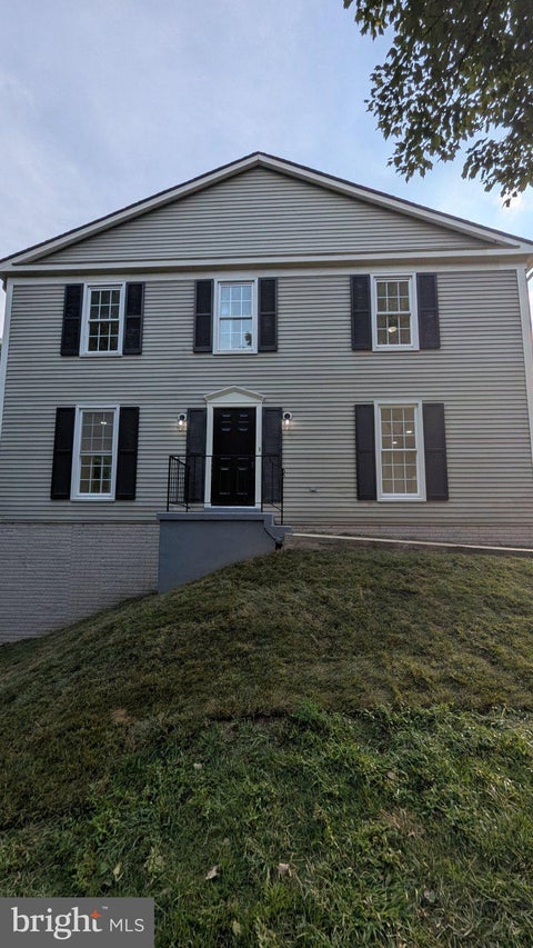 Photo of 3015 Bromley Court, WOODBRIDGE, VA 22192 (MLS # VAPW2129792)