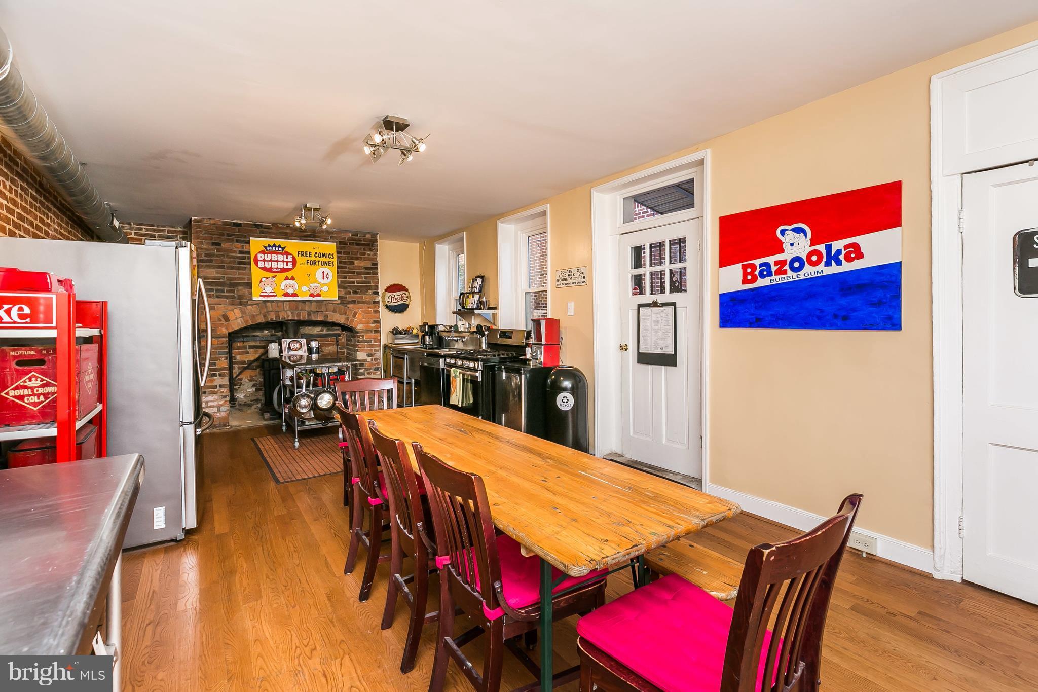 LITTLE ITALY - Residential