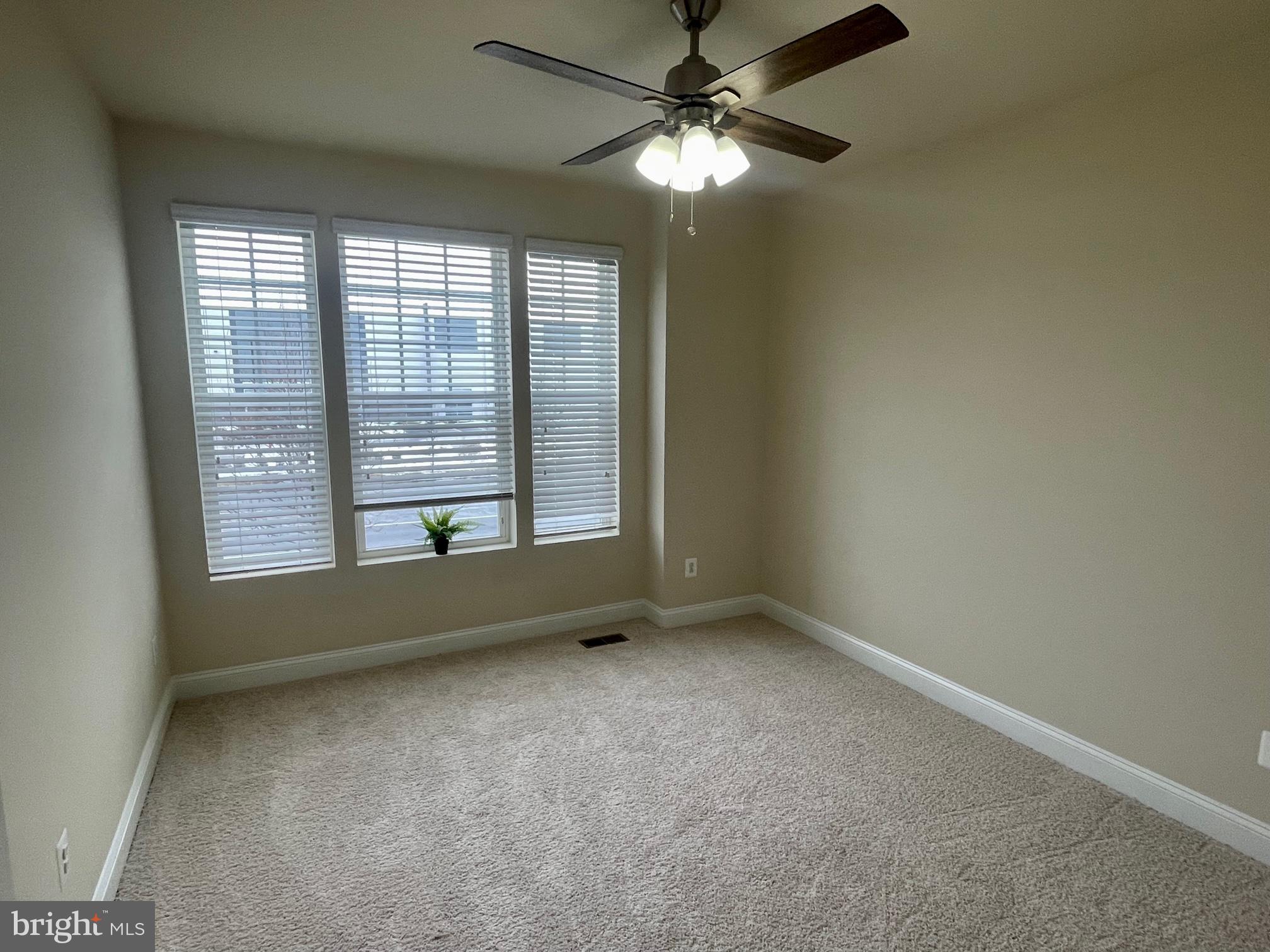 WESTVIEW SOUTH - Residential