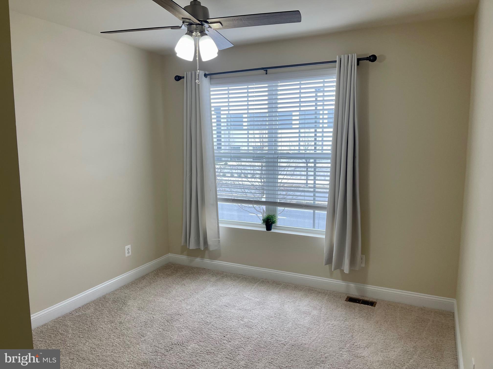 WESTVIEW SOUTH - Residential