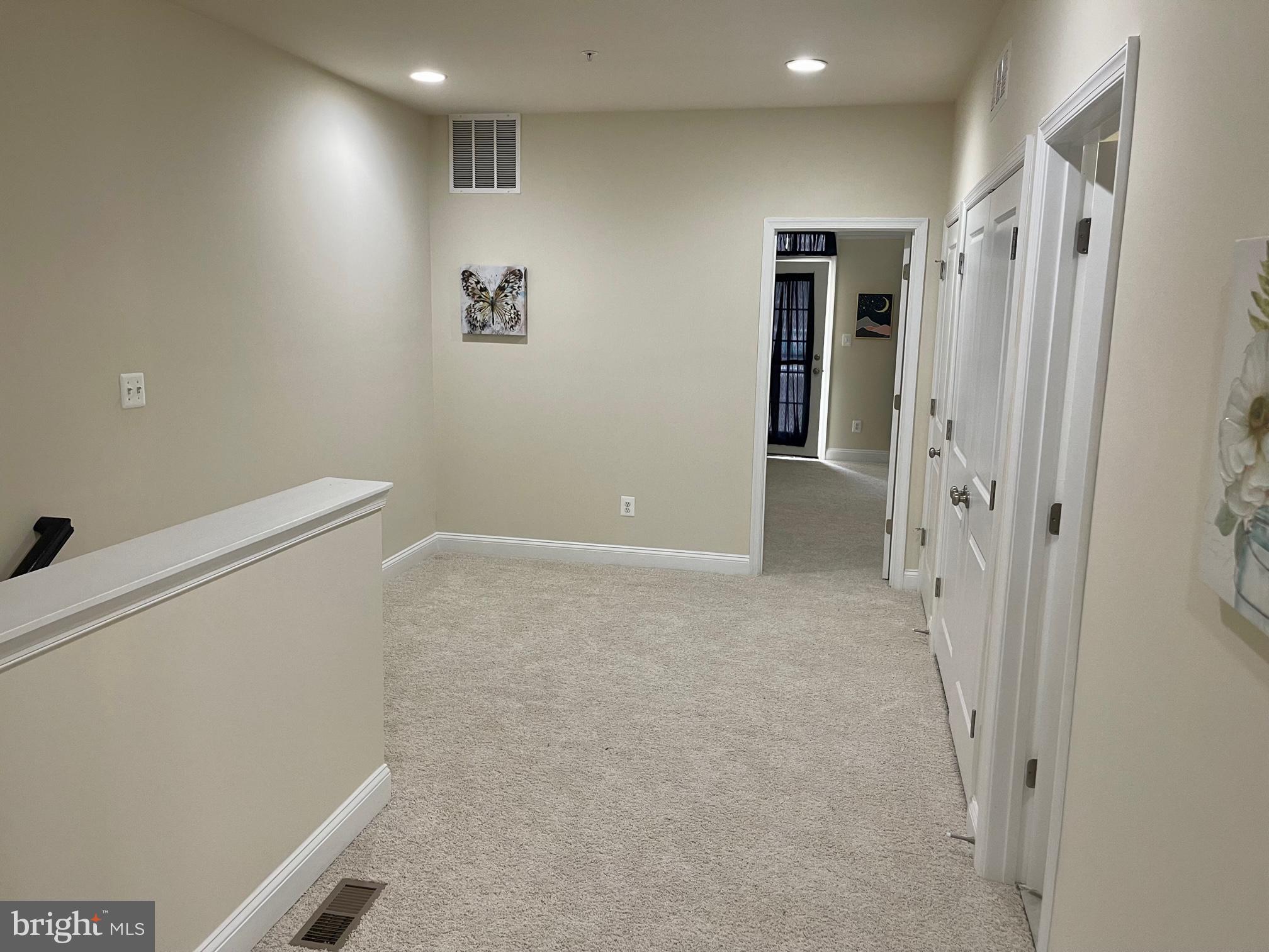 WESTVIEW SOUTH - Residential