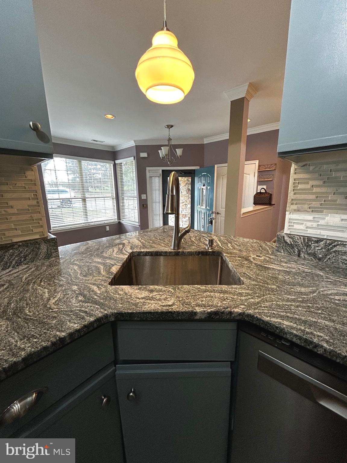 MONTGOMERY BROOKE - Residential Lease