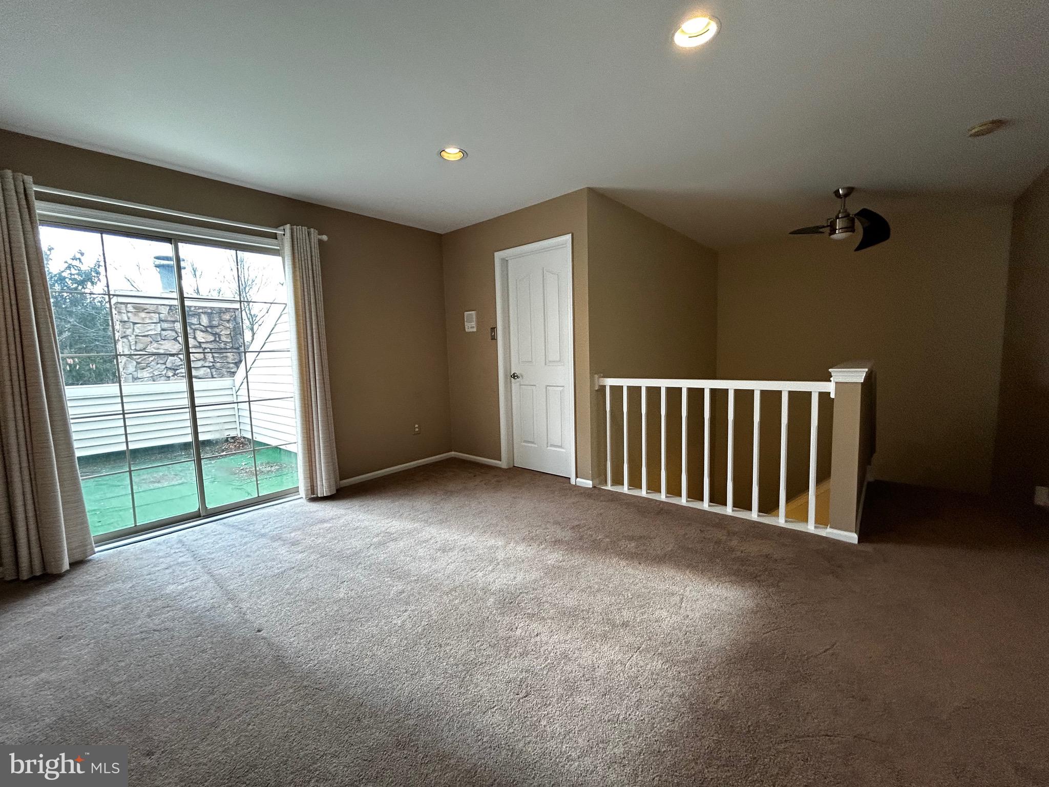 MONTGOMERY BROOKE - Residential Lease