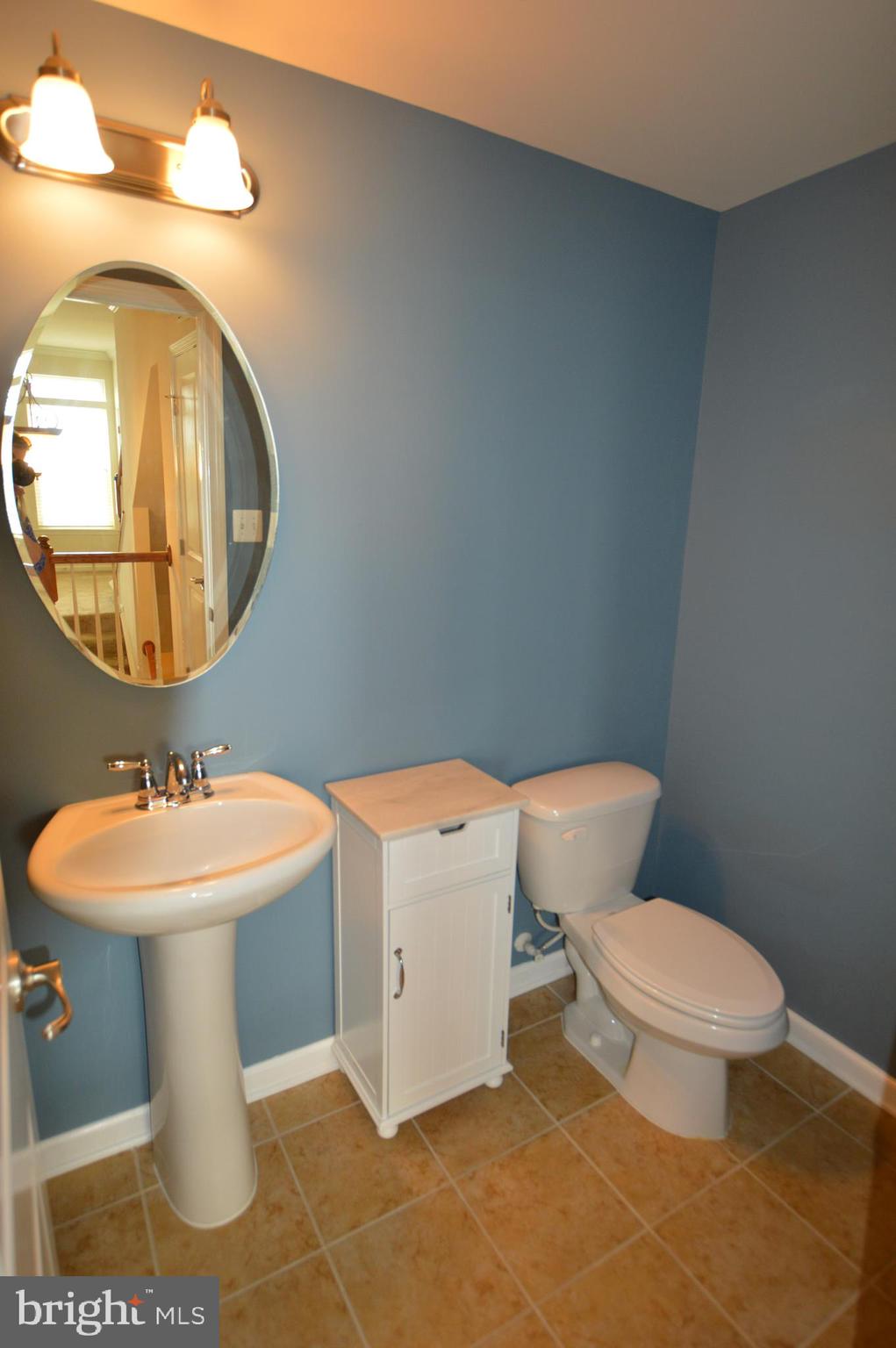 MARKET SQUARE - Residential Lease