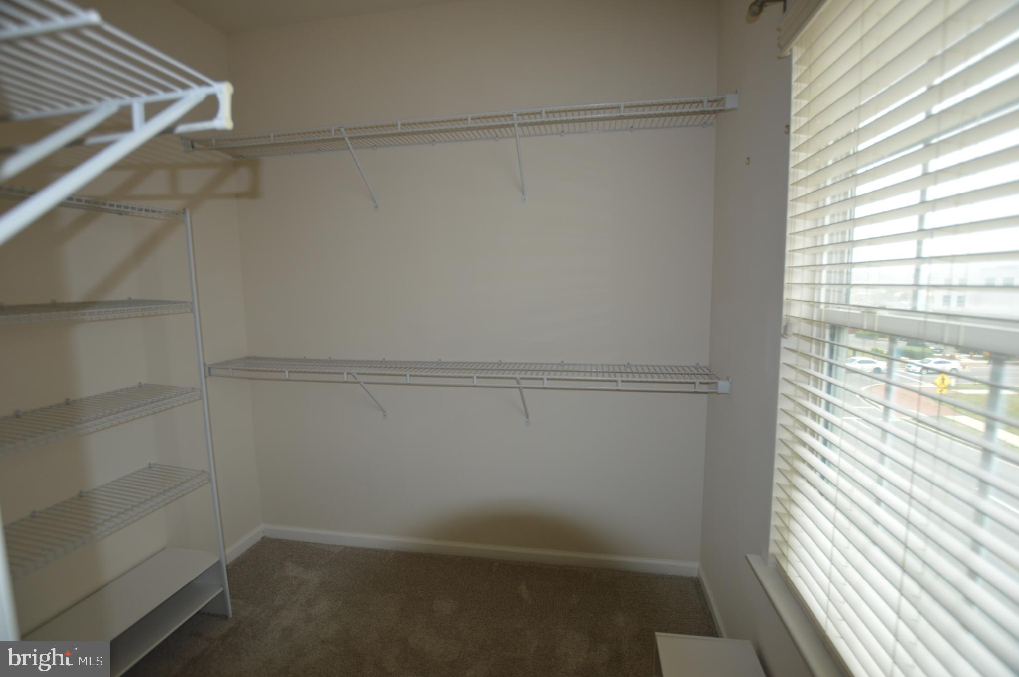 MARKET SQUARE - Residential Lease