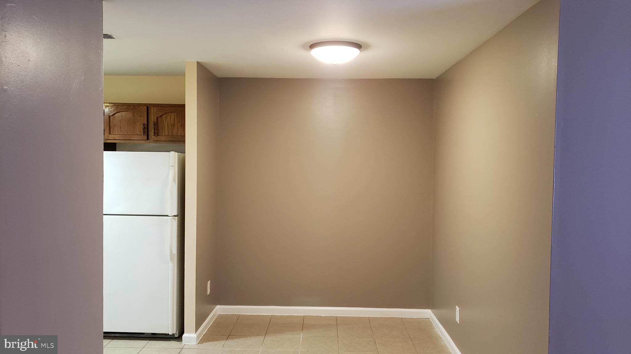 ASHTON-WOODENBRIDGE - Residential Lease