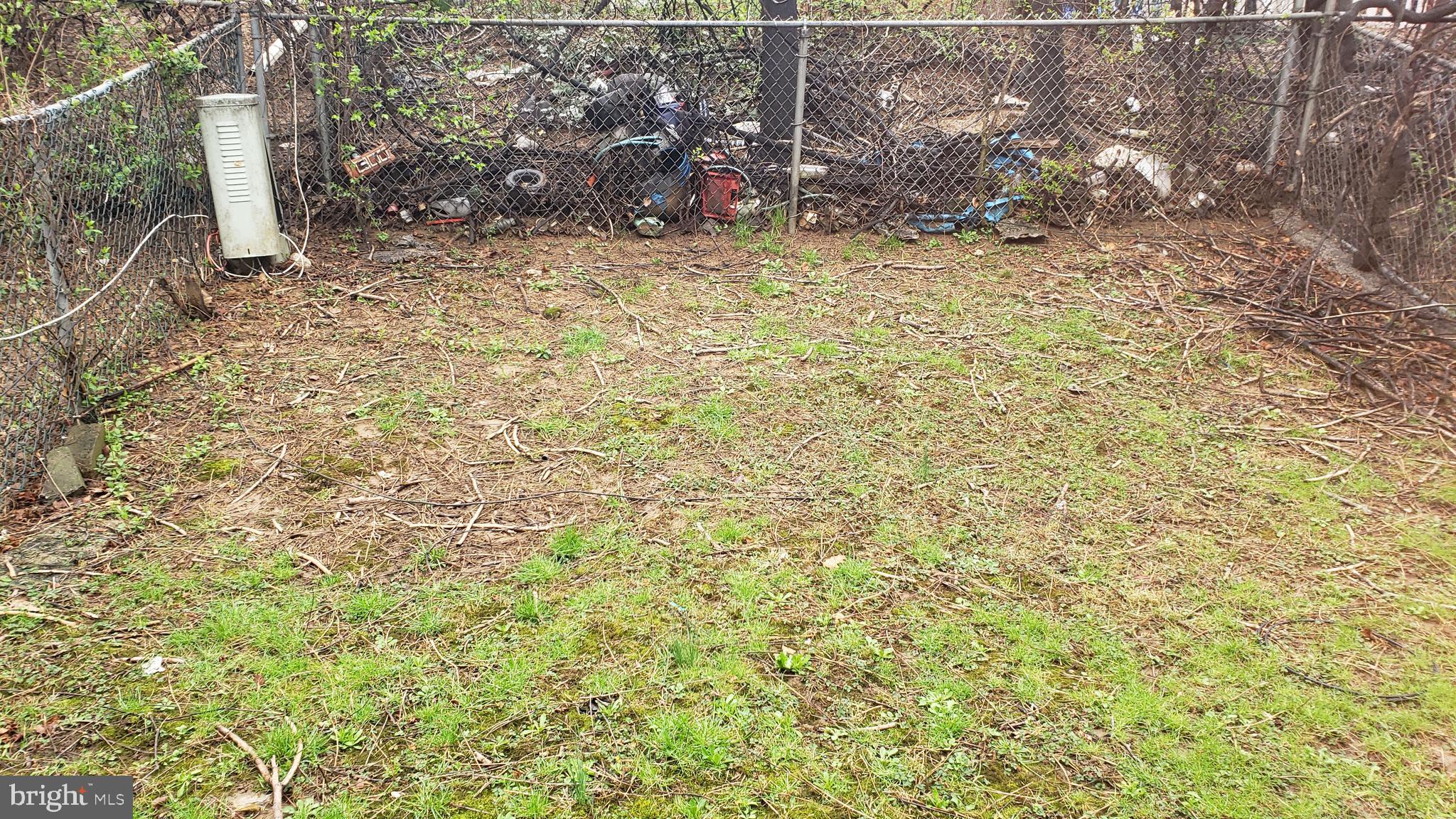 ASHTON-WOODENBRIDGE - Residential Lease