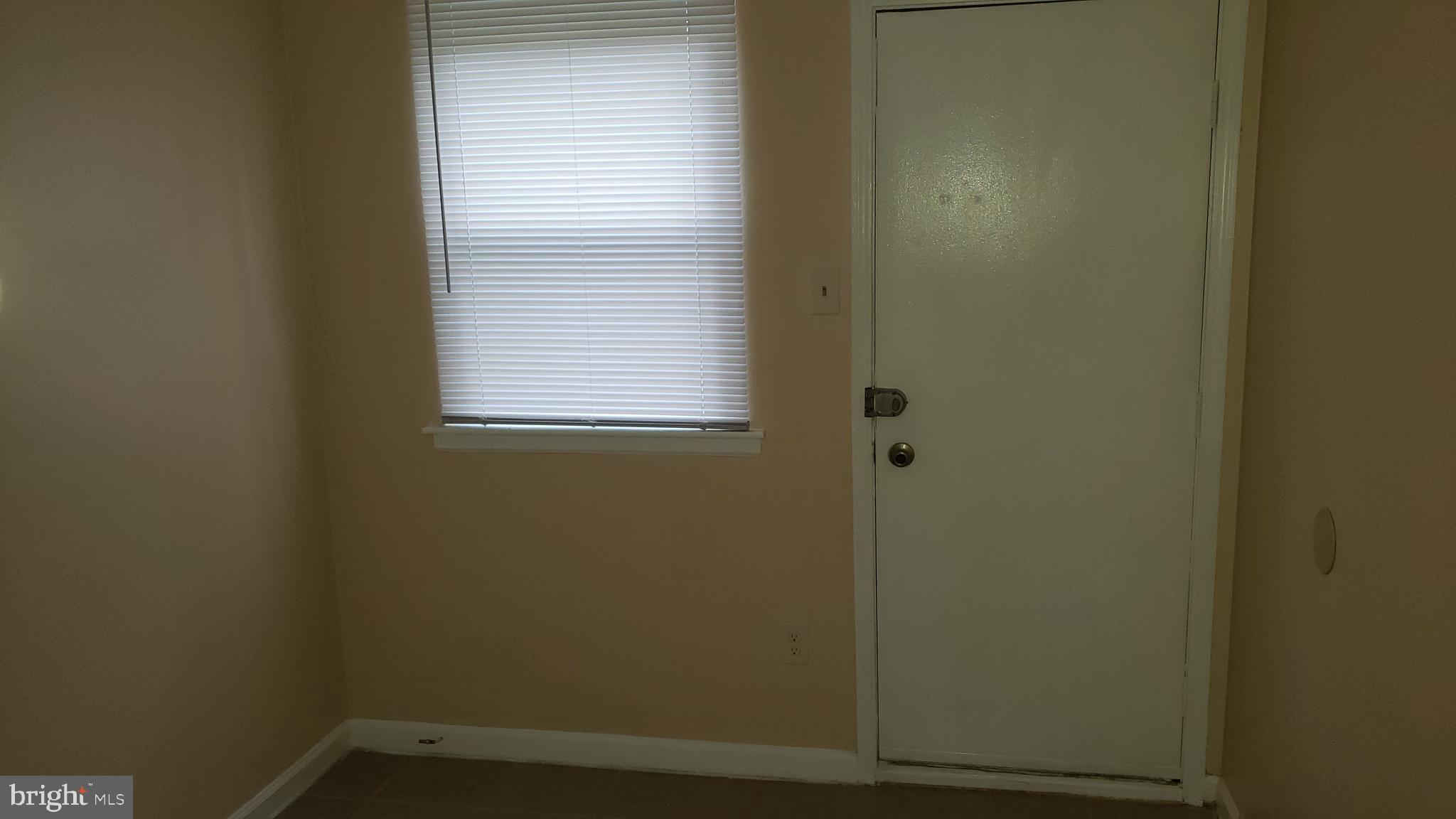 ASHTON-WOODENBRIDGE - Residential Lease